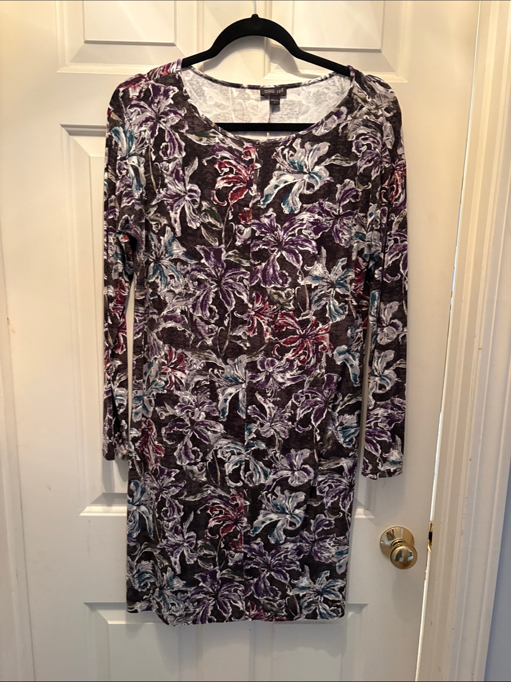 Floral Long-Sleeve Scoop Neck Dress in Purple